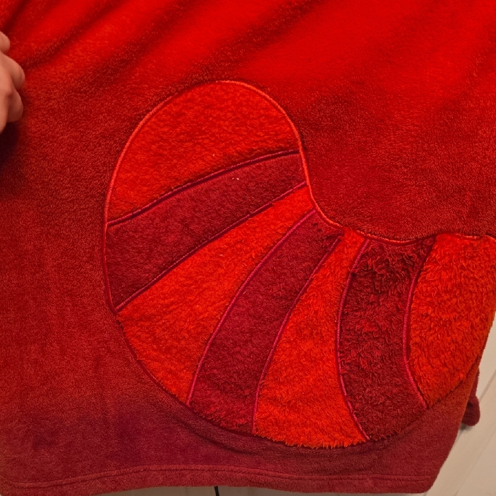 Disney MeiMei RedPanda Robe - Picture 4 of 9
